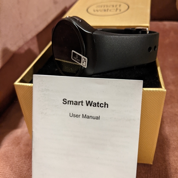 Black Smart Watch - Picture 4 of 4